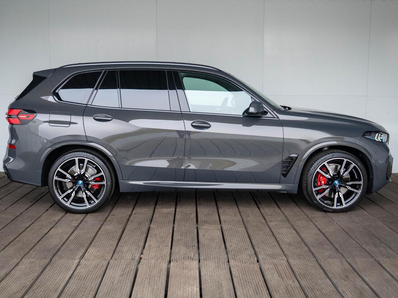 BMW X5 xDrive50e | M Sportpakket Pro | Innovation Pack | Comfort Access | Soft-Close | Sky Lounge | Harman Kardon | Trekhaak