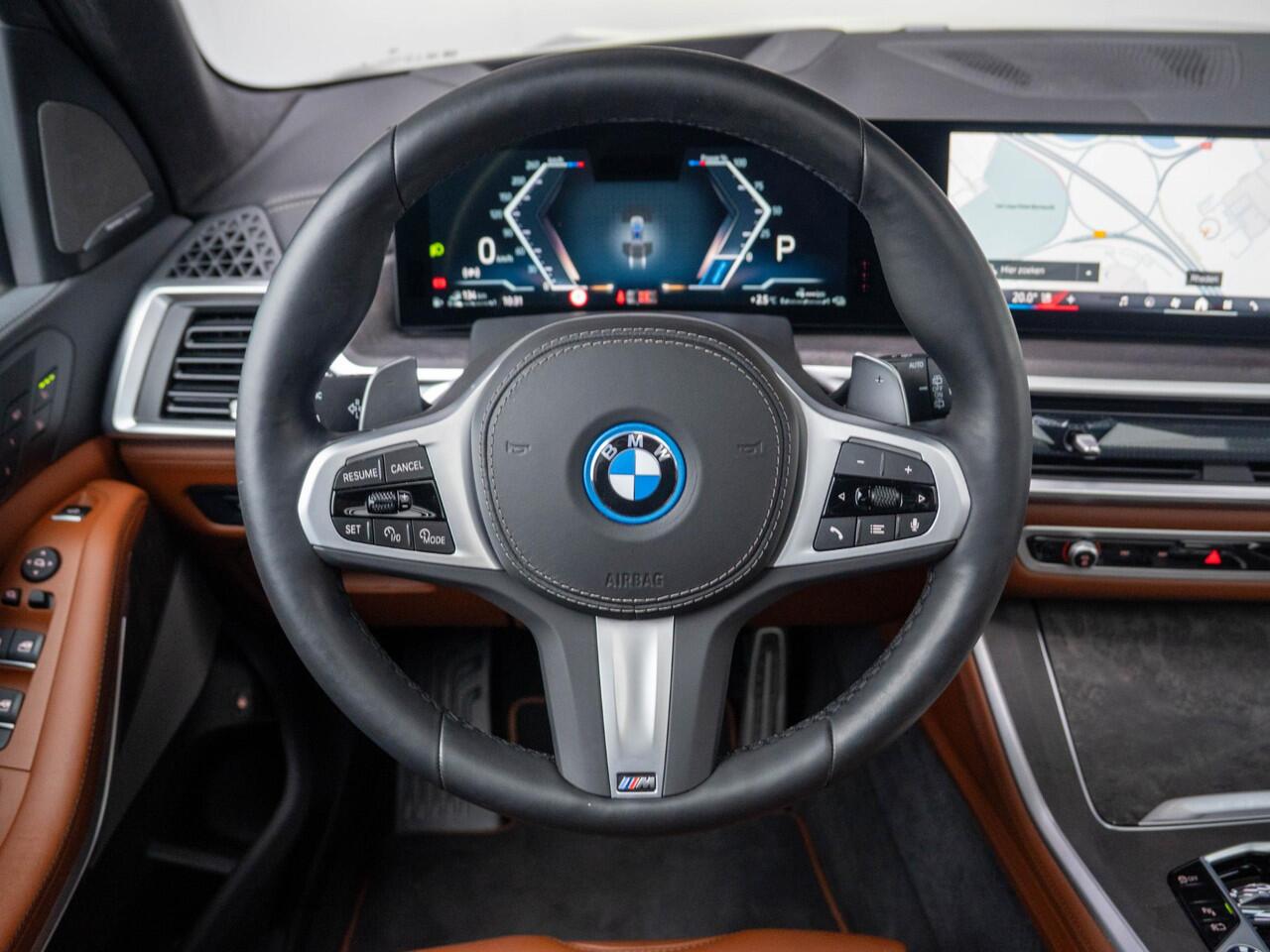 BMW X5 xDrive50e | M Sportpakket Pro | Innovation Pack | Comfort Access | Soft-Close | Sky Lounge | Harman Kardon | Trekhaak