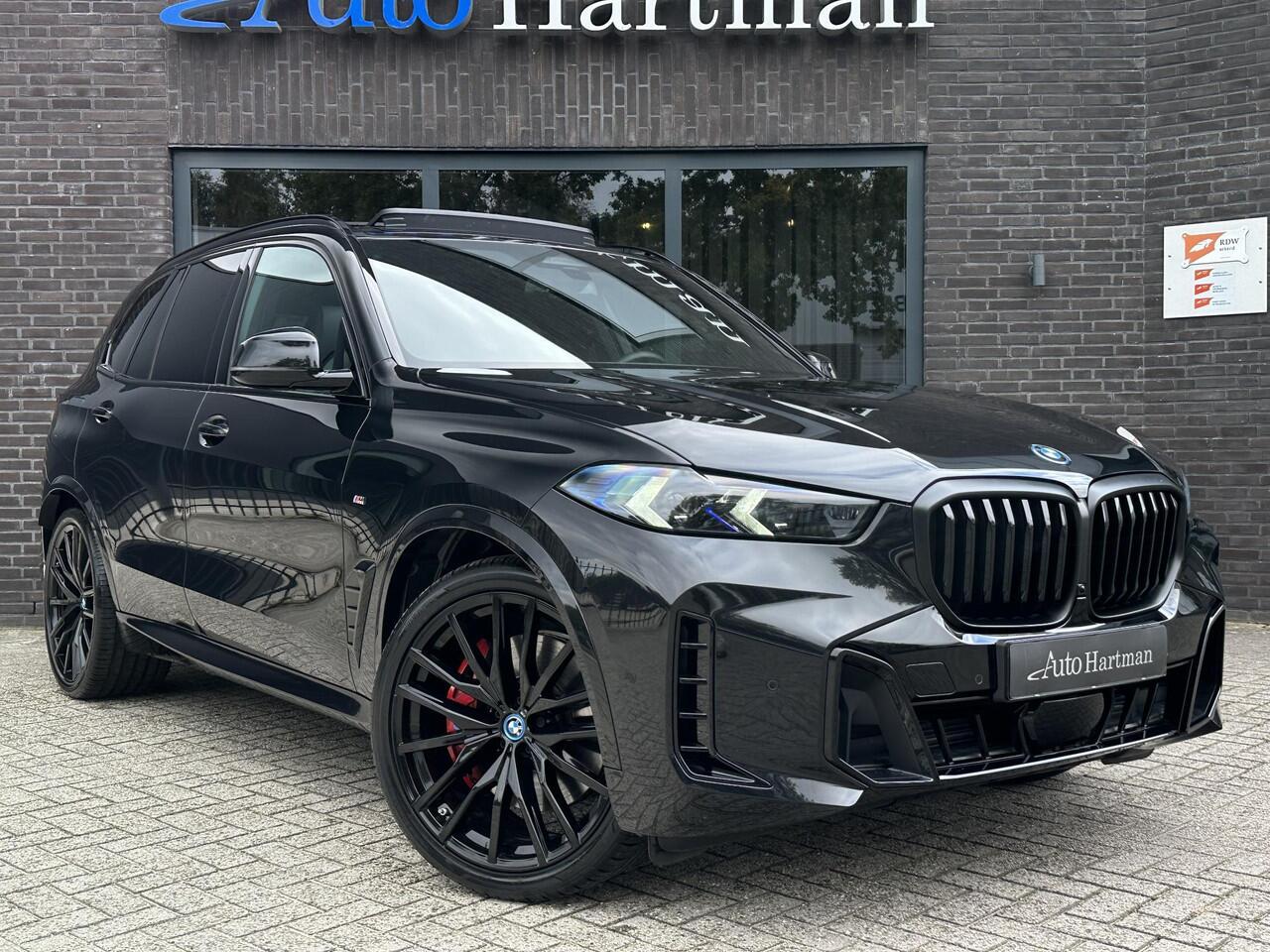 BMW X5 xDrive50e M-Sport Pro ACC|PANO|HUD|COMFORTSTOELEN|22"|ICONICGLOW