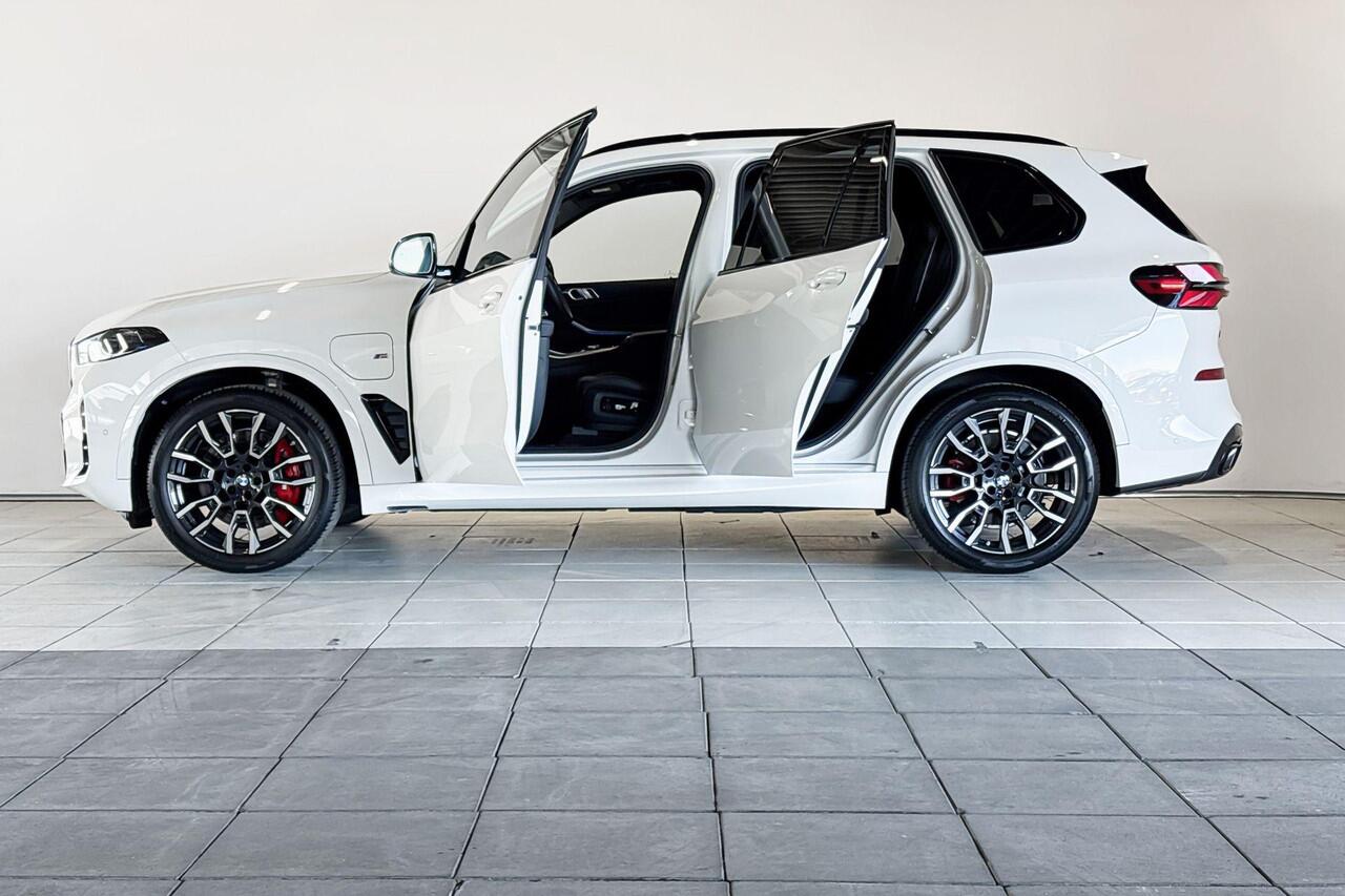 BMW X5 xDrive50e - M Sport Pro | Innovation Pack | Trekhaak | Driving Assistant Professional | Comfortstoelen