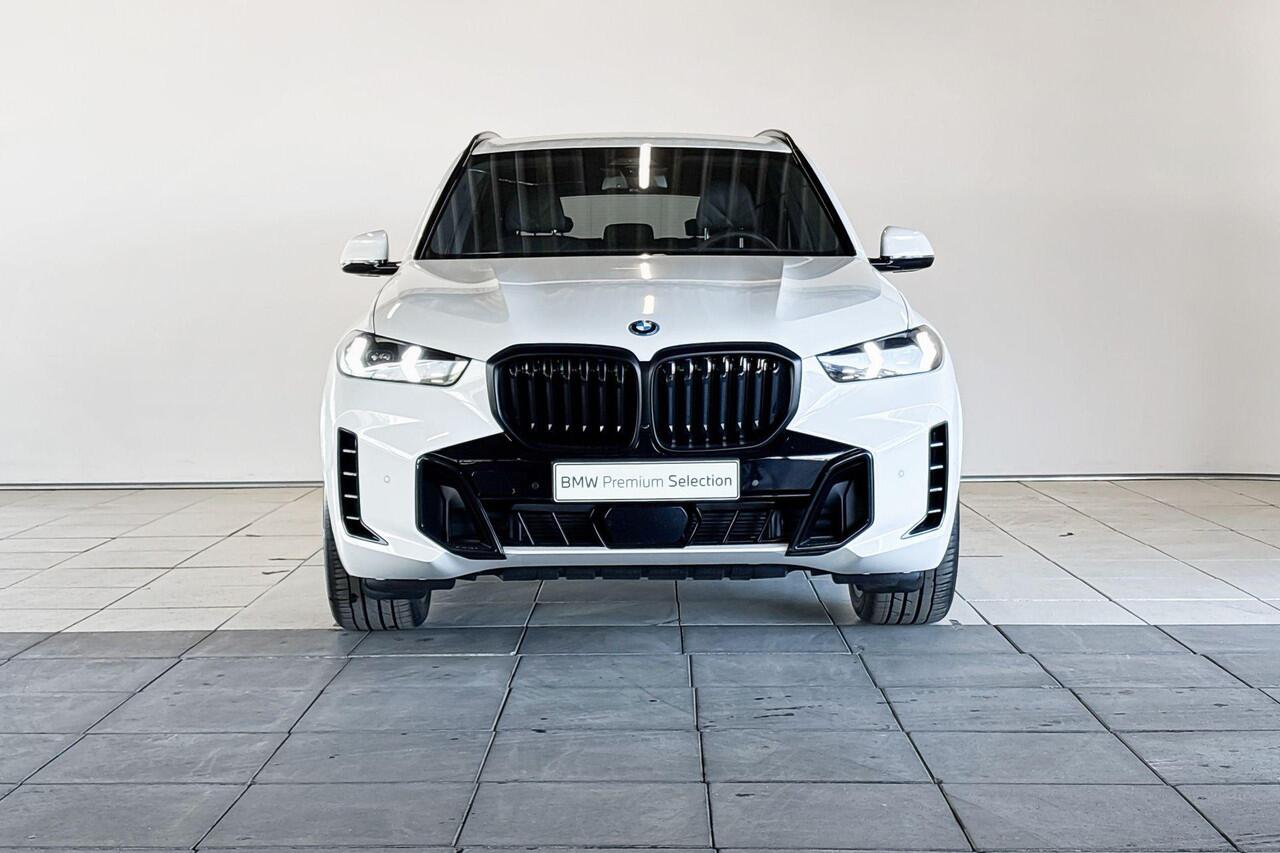BMW X5 xDrive50e - M Sport Pro | Innovation Pack | Trekhaak | Driving Assistant Professional | Comfortstoelen