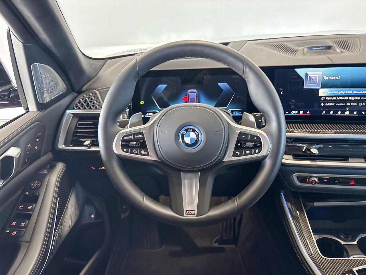 BMW X5 xDrive50e M Sport Pro | Bowers & Wilkins | Driving Assistant Prof. | Trekhaak | Alcantara Hemelbekleding
