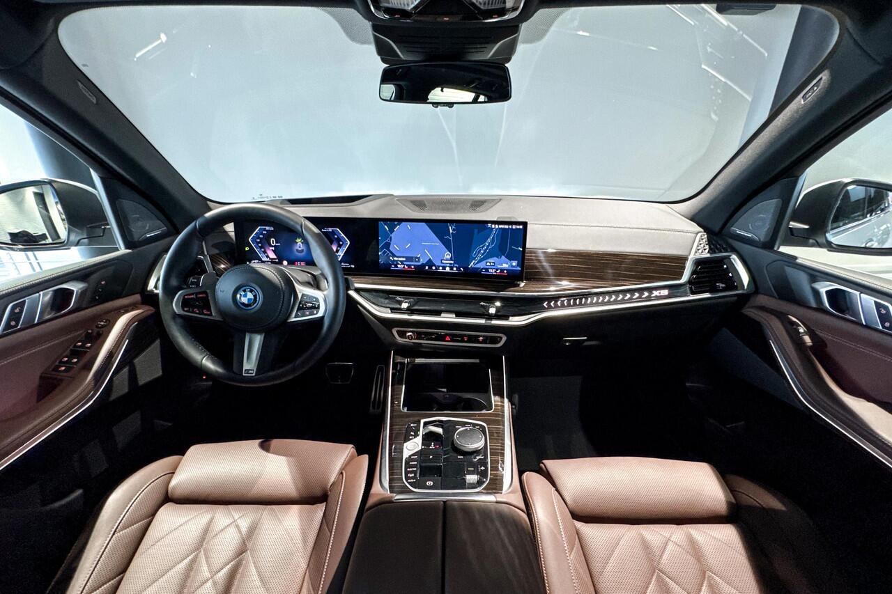 BMW X5 xDrive50e | M Sport | Glazen Panoramadak | Stoelverwarming | Comfort Access | Trekhaak |