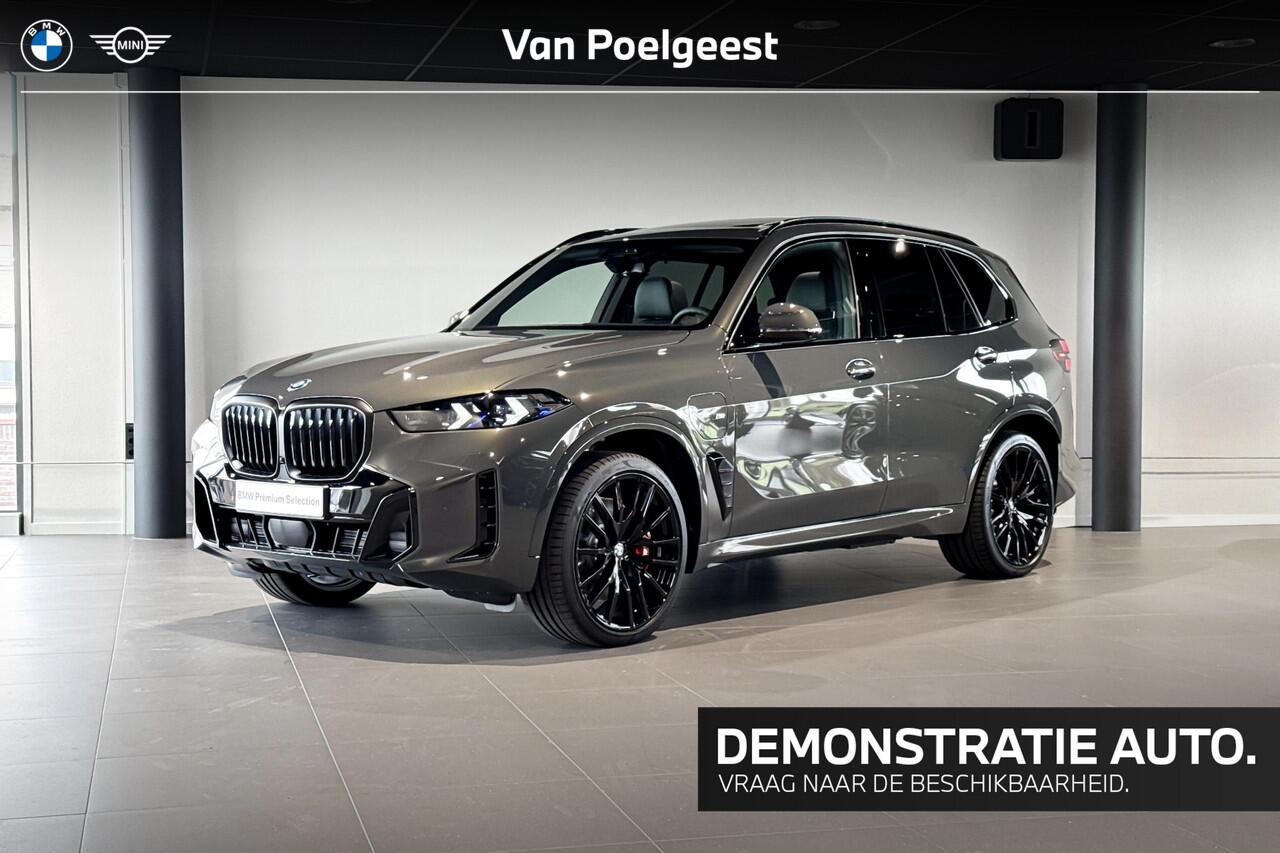 BMW X5 xDrive50e | M Sport Pro | Glazen Panoramadak | Harman Kardon | Soft-close | Trekhaak |
