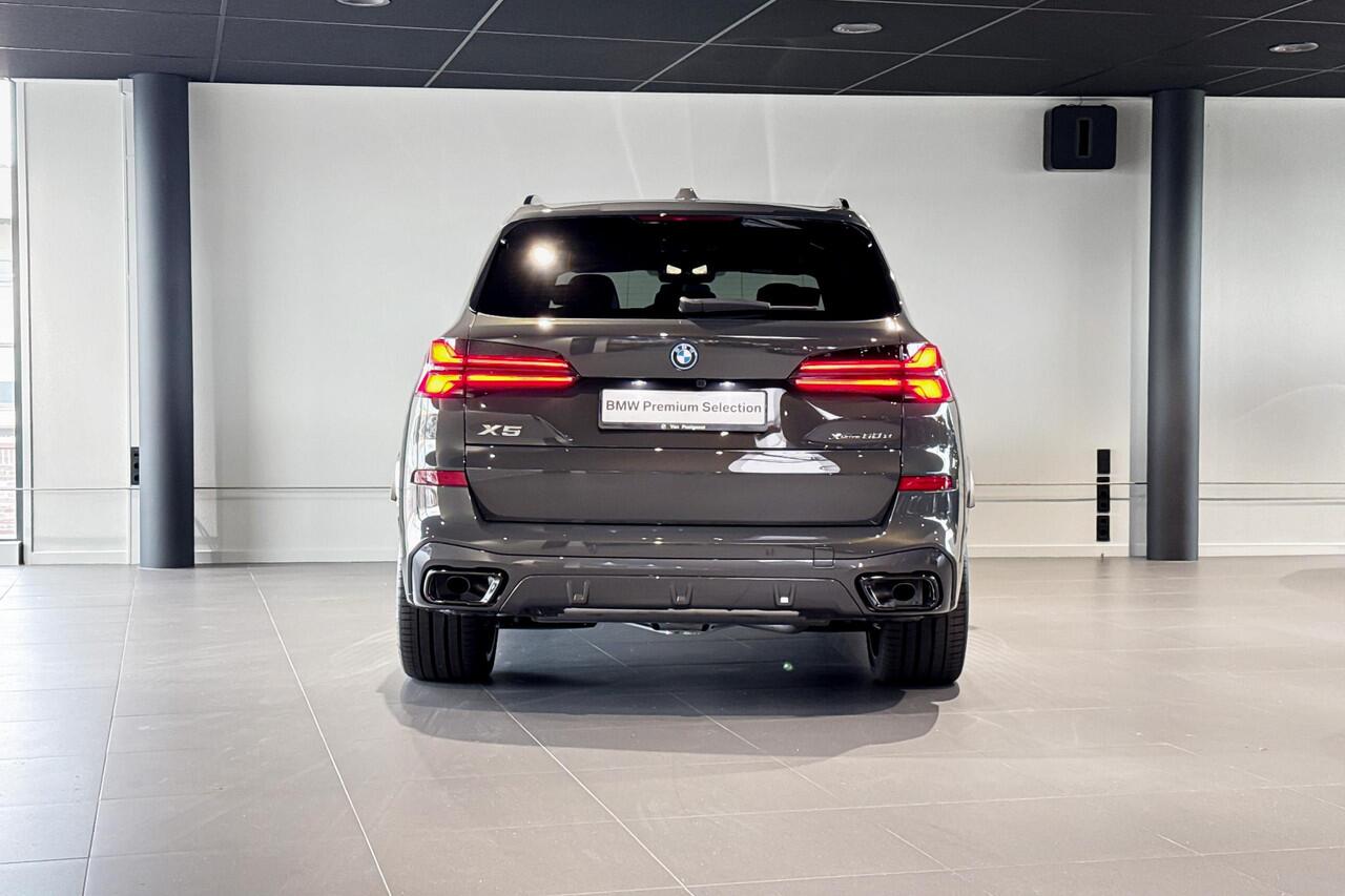 BMW X5 xDrive50e | M Sport Pro | Glazen Panoramadak | Harman Kardon | Soft-close | Trekhaak |