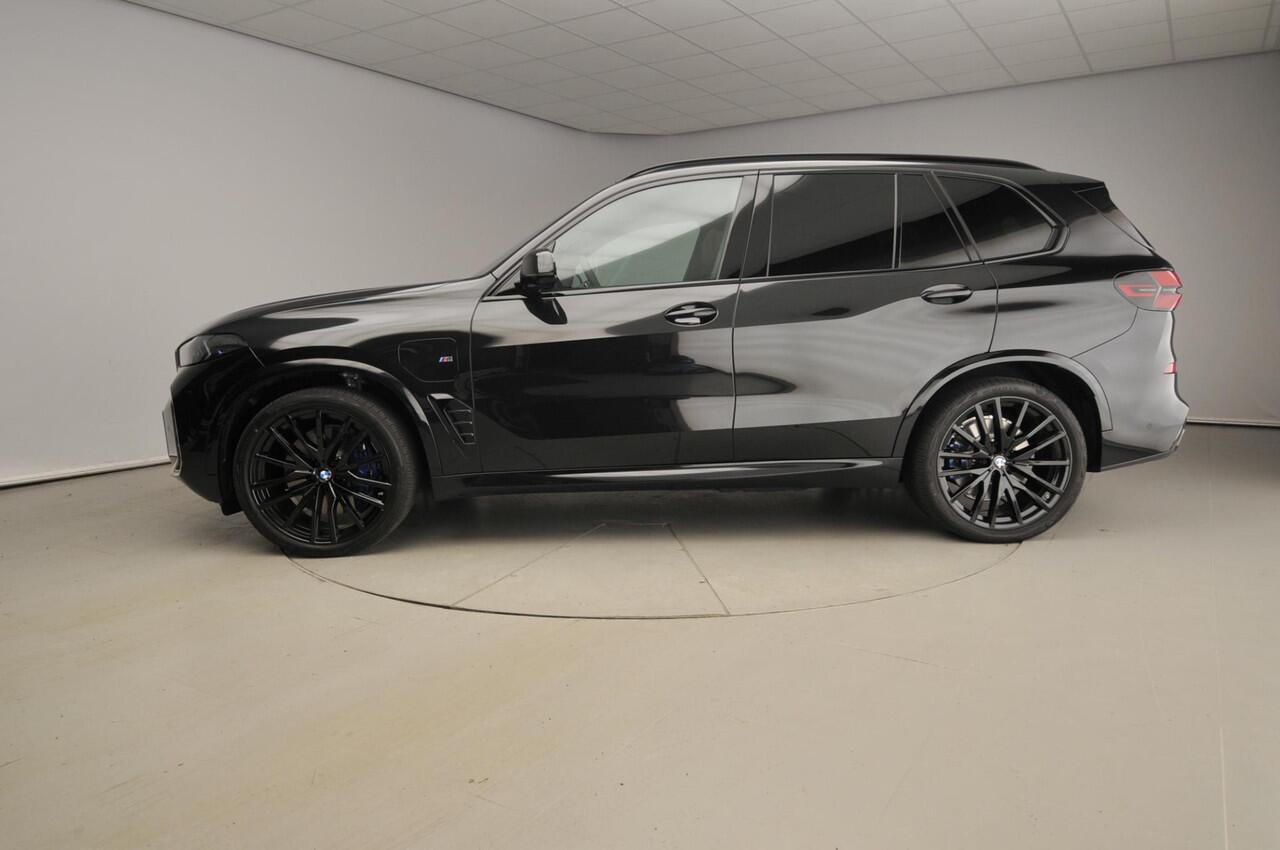 BMW X5 xDrive50e | M-Sportpakket | LED | Leder | HUD | Active cruise | Trekhaak | Schuifdak | Comfortzetels | DAB | Harman-kardon sound | Alu 22 inch