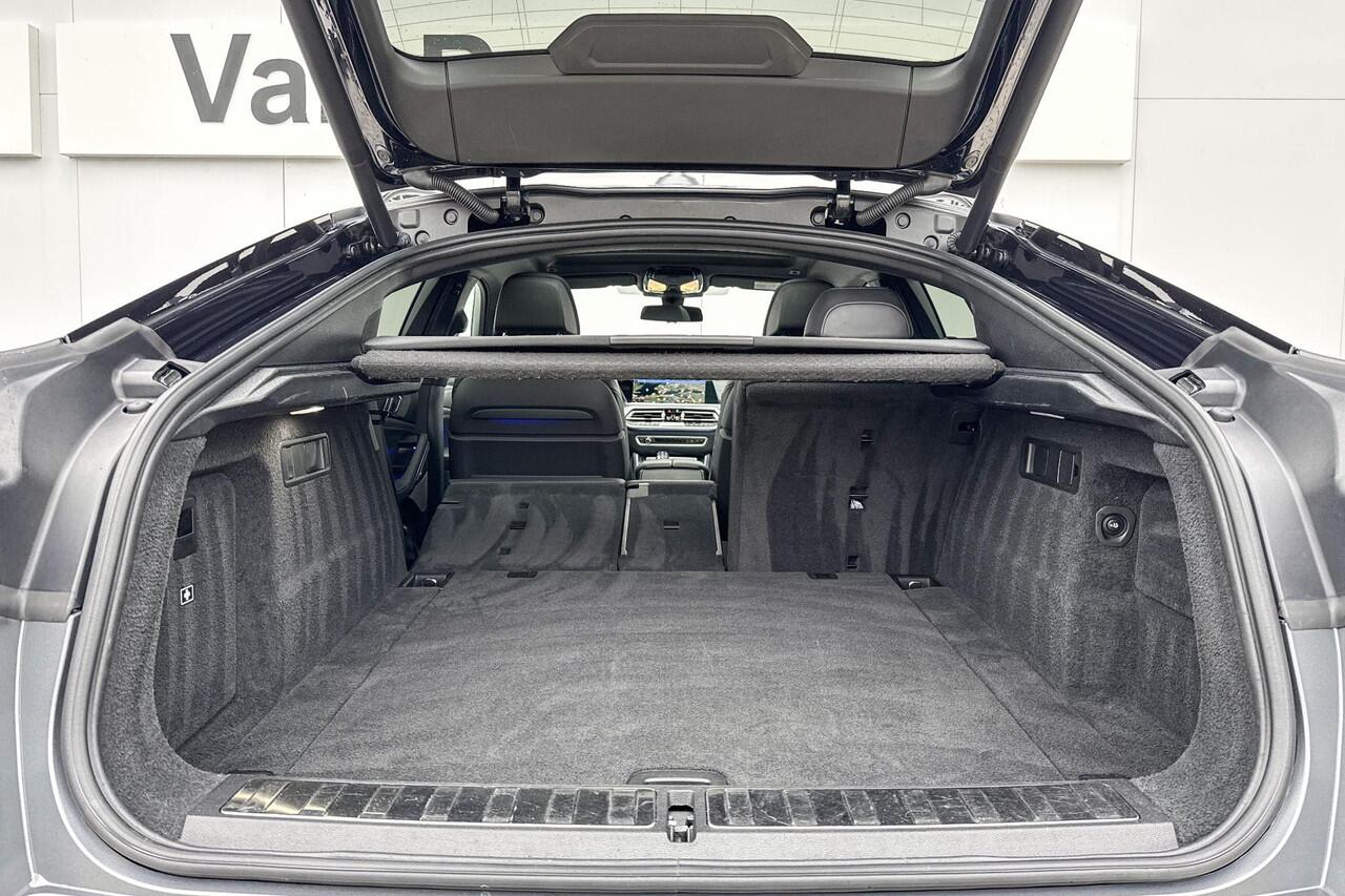 BMW X6 xDrive40i High Executive | M Sport | trekhaak | Panoramadak