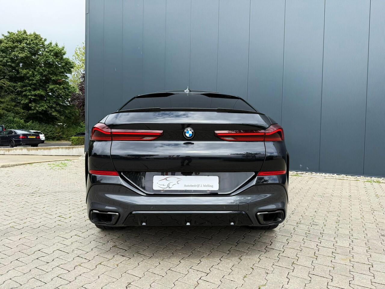 BMW X6 xDrive40d M-sport / pano / B&W / M-seats / Massage