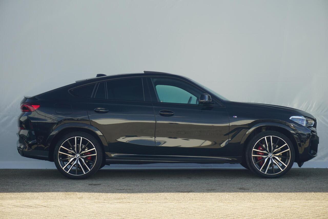 BMW X6 xDrive40i M Sportpakket 22'' / Panoramadak / Driving Assistant Professional / Head-Up Display