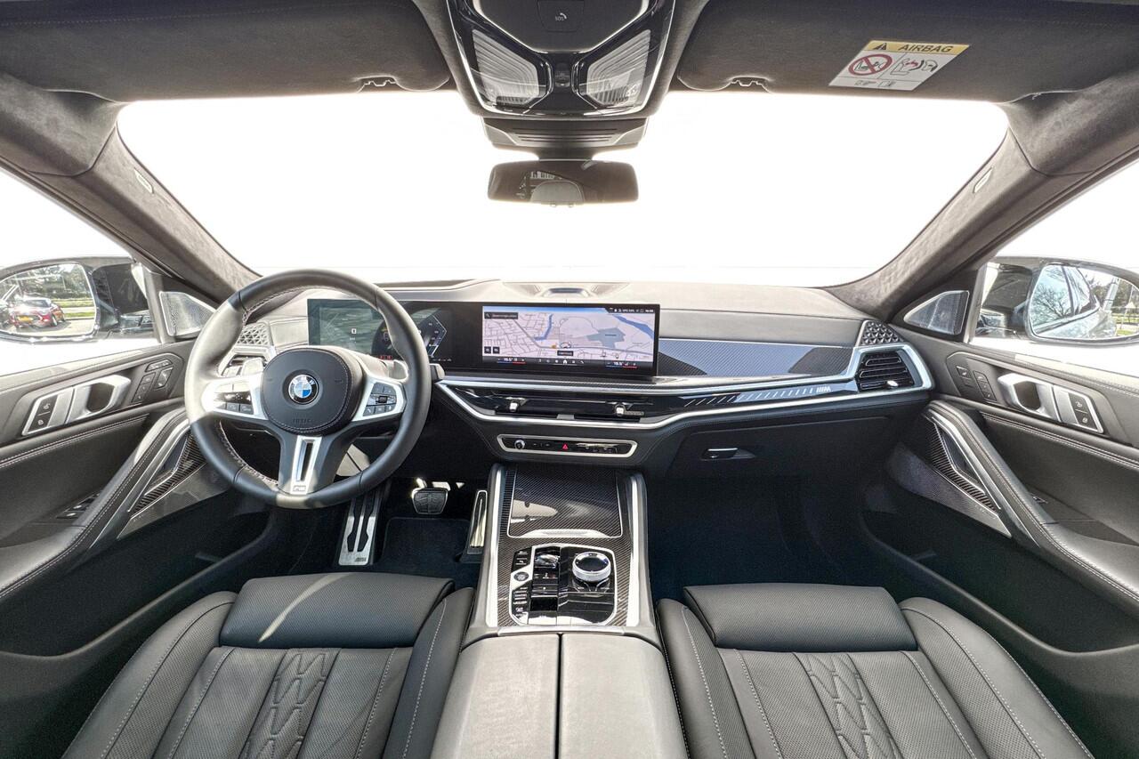 BMW X6 M60i xDrive M-Sport Innovation | Selections BMW X6 M60i xDrive