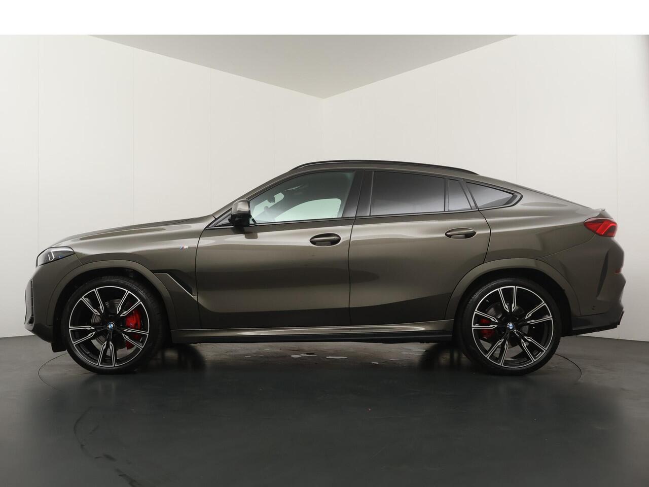 BMW X6 xDrive40i Pano | Driving Assistant Professional | Comfort Acces | Trekhaak |