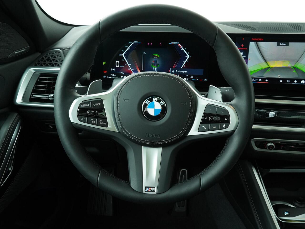 BMW X6 xDrive40i Pano | Driving Assistant Professional | Comfort Acces | Trekhaak |