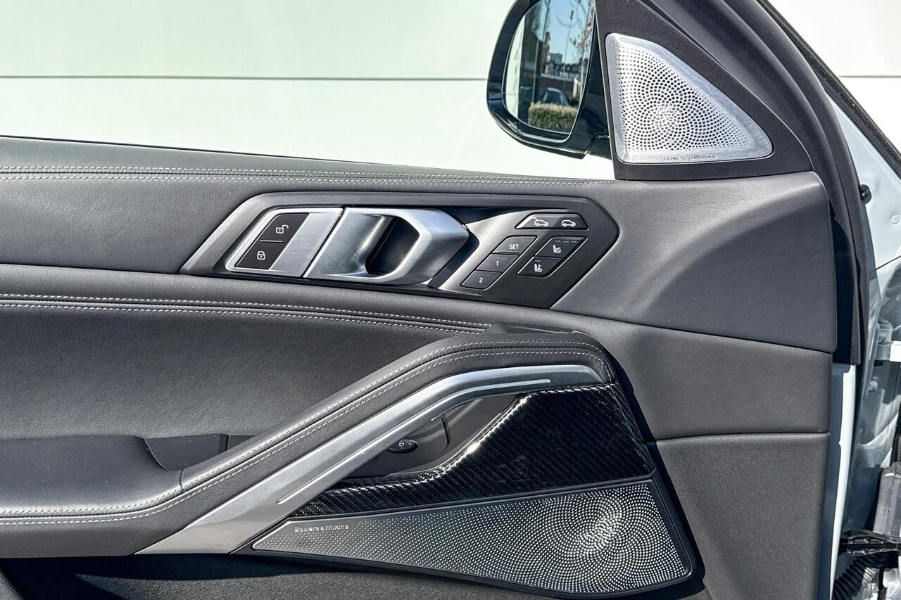 BMW X6 M60i xDrive M-Sport Innovation