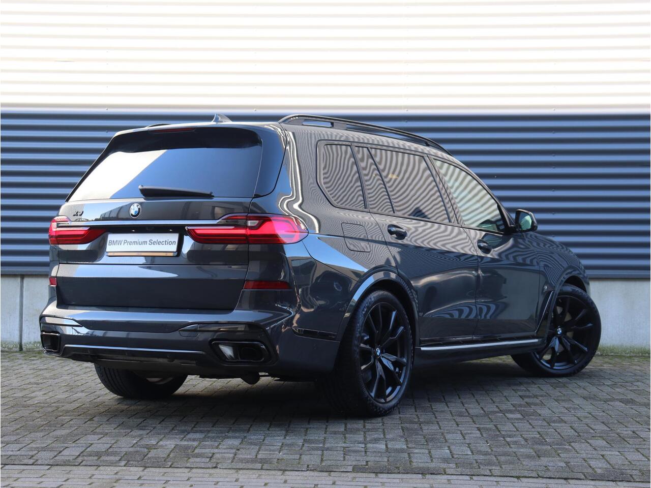 BMW X7 xDrive40i | High Executive | M Sportpakket | Panodak Skylounge | Executive Drive Pro | Head-Up | Driving Assistant Prof. | Harman Kardon | Standkachel | Massage | Stoelventilatie | 22'' LMV | Lentevoordeel