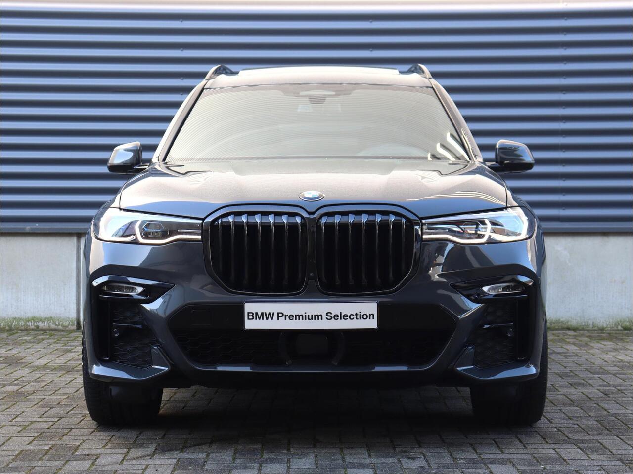 BMW X7 xDrive40i | High Executive | M Sportpakket | Panodak Skylounge | Executive Drive Pro | Head-Up | Driving Assistant Prof. | Harman Kardon | Standkachel | Massage | Stoelventilatie | 22'' LMV | Lentevoordeel
