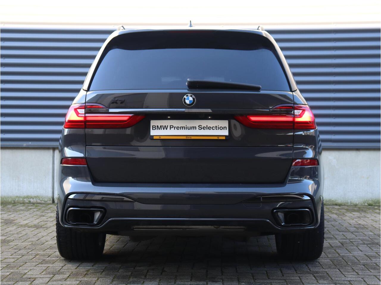 BMW X7 xDrive40i | High Executive | M Sportpakket | Panodak Skylounge | Executive Drive Pro | Head-Up | Driving Assistant Prof. | Harman Kardon | Standkachel | Massage | Stoelventilatie | 22'' LMV | Lentevoordeel