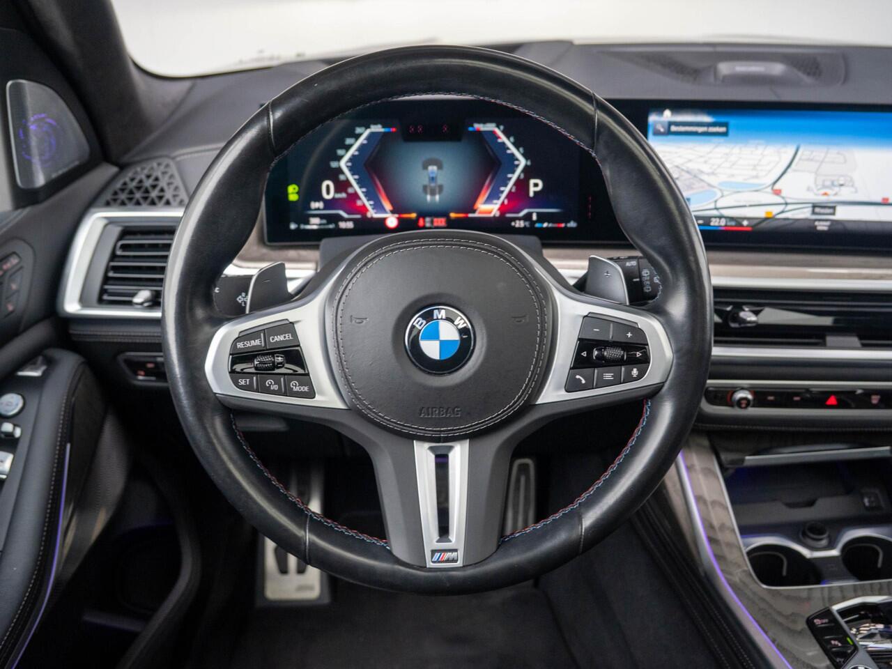 BMW X7 M60i xDrive | M Sportpakket Pro | Comfort Pack | 6-persoons | Bowers & Wilkins | Comfort Access | Soft-Close | Sky Lounge | Massagefunctie | 23''