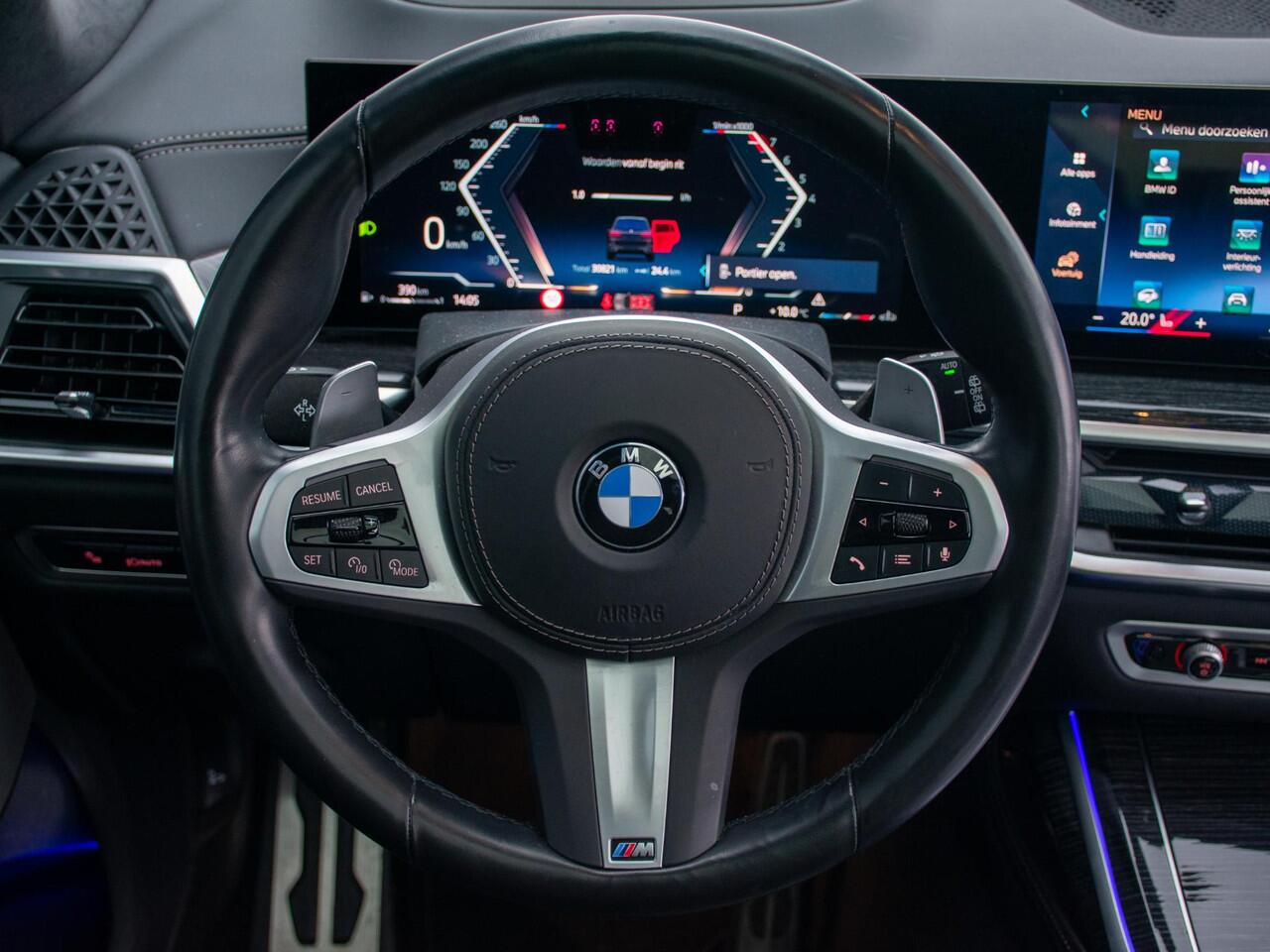 BMW X7 xDrive40i | M-Sport | Trekhaak | Schuif-/kantel Pano | Head-Up | 7 Persoons | 360 Camera | Harman Kardon