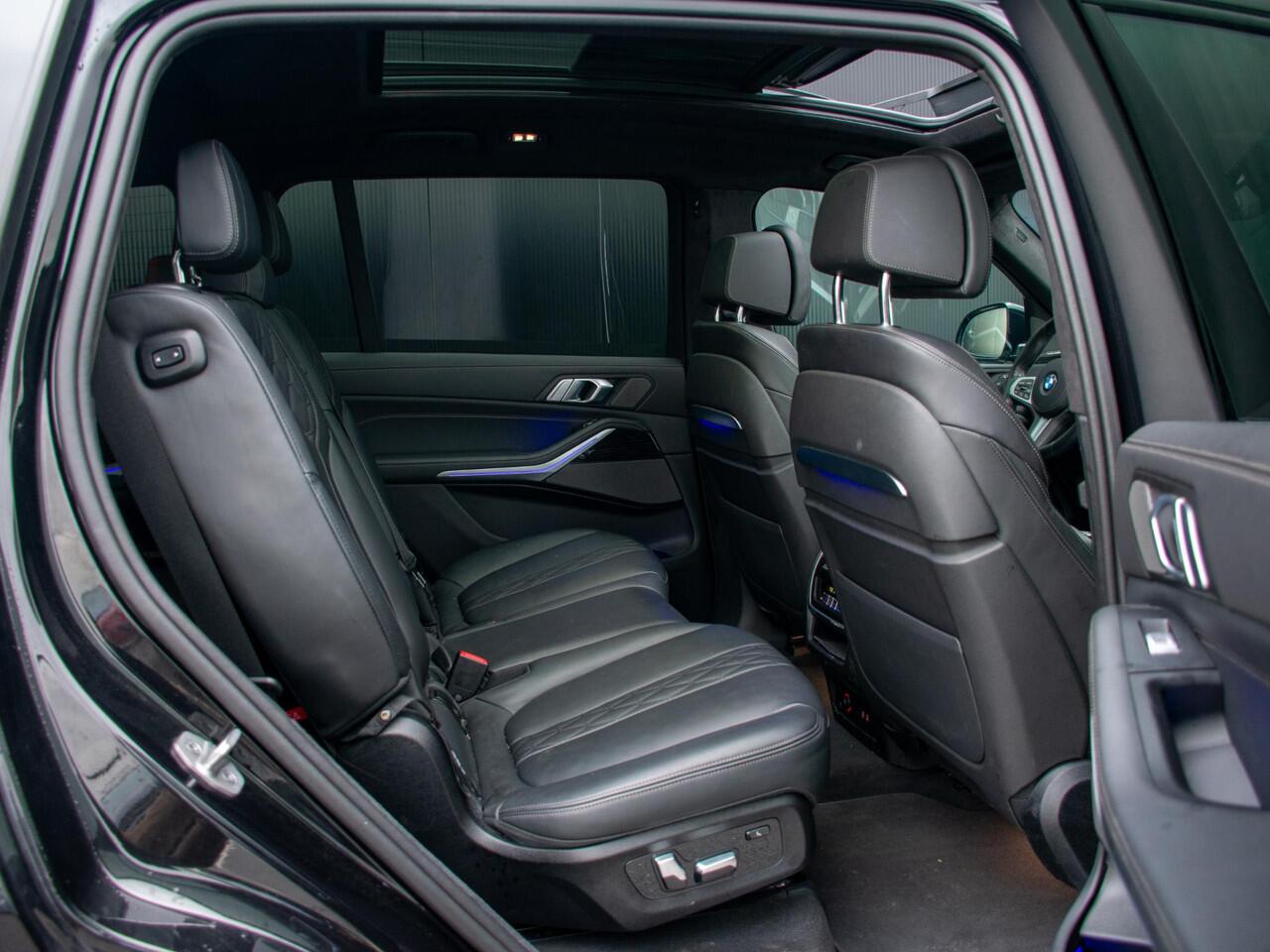 BMW X7 xDrive40i | M-Sport | Trekhaak | Schuif-/kantel Pano | Head-Up | 7 Persoons | 360 Camera | Harman Kardon