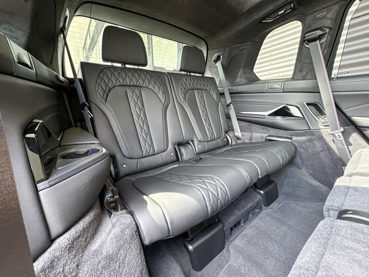 BMW X7 xDrive40i | M Sport Pro | Innovation Pack | Comfort Pack | Exclusive Pack