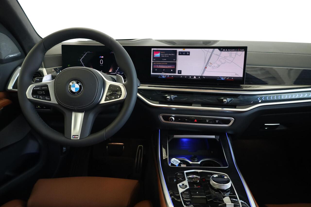 BMW X7 xDrive40i | M Sportpakket | Panoramadak | Comfort Pack | Exclusive Pack | Harman Kardon | Driving & Parking Assistant Professional | Soft-Close | Sky Lounge | Trekhaak | Ekris Selection