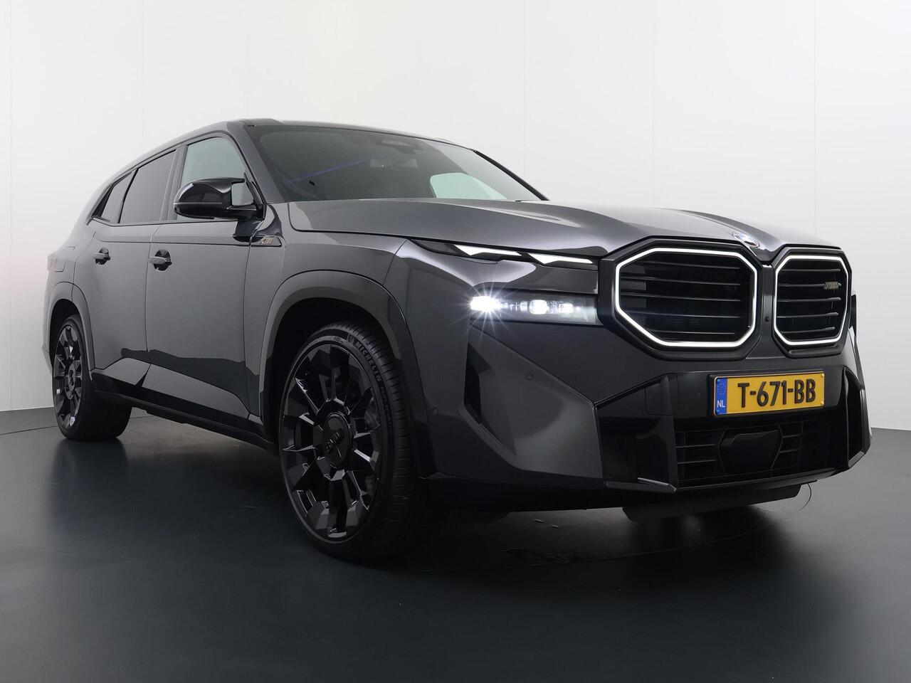 BMW XM PHEV 30 kWh NL Auto V8 Trekhaak 23" BTW Auto