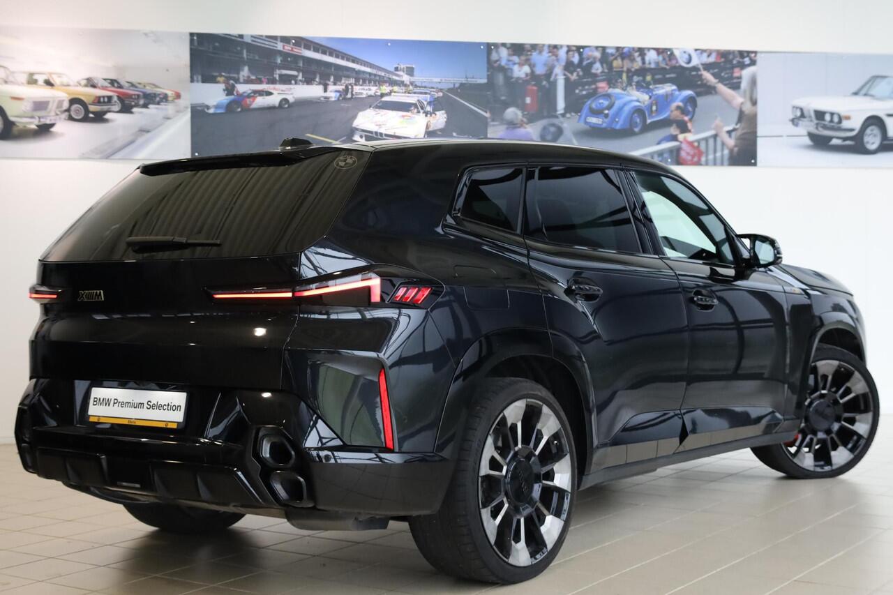 BMW XM PHEV