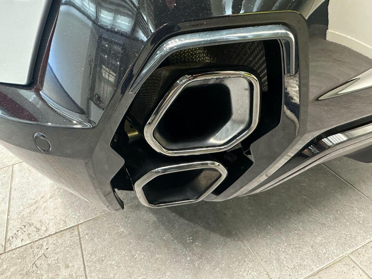 BMW XM PHEV Label Red 30 kWh 748 pk 748 PK Org NL Full Full Full