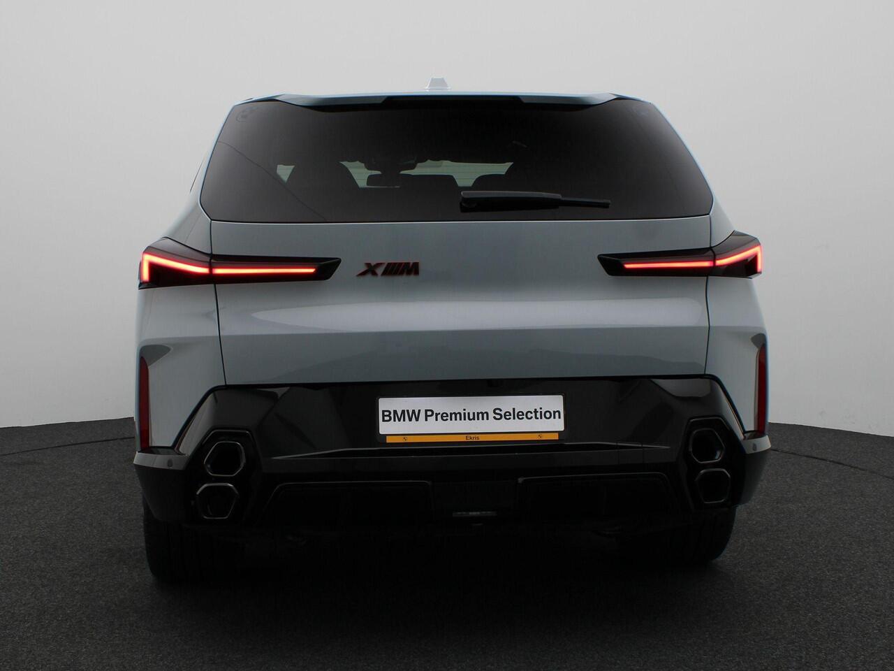 BMW XM PHEV Label Red | Adaptief M Onderstel Professional | Trekhaak | Driving Assistant Professional | Bowers & Wilkins | 22''