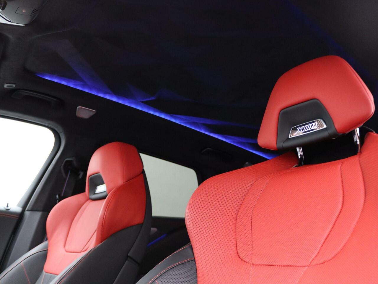 BMW XM PHEV Label Red | Adaptief M Onderstel Professional | Trekhaak | Driving Assistant Professional | Bowers & Wilkins | 22''