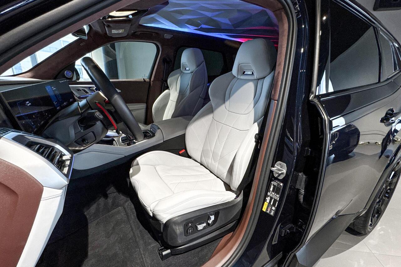 BMW XM PHEV 50e 30 kWh | Bowers & Wilkins | Iconic Glow | Comfort Access | Soft-Close |
