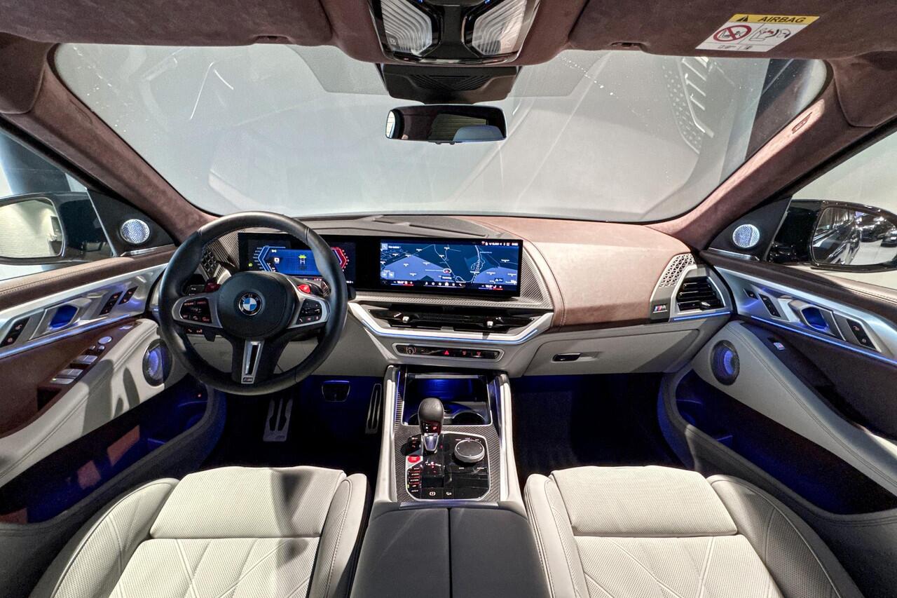 BMW XM PHEV 50e 30 kWh | Bowers & Wilkins | Iconic Glow | Comfort Access | Soft-Close |