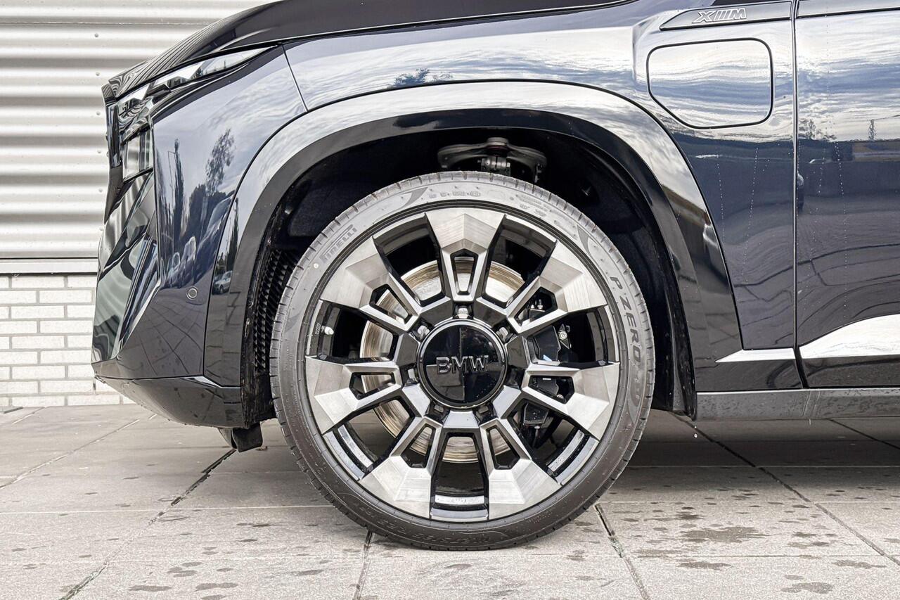 BMW XM PHEV 50e Trekhaak / Soft-Close / Stoelventilatie / Massagefunctie / Driving Assistant Professional / Parking Assistant Plus / Bowers & Wilkins