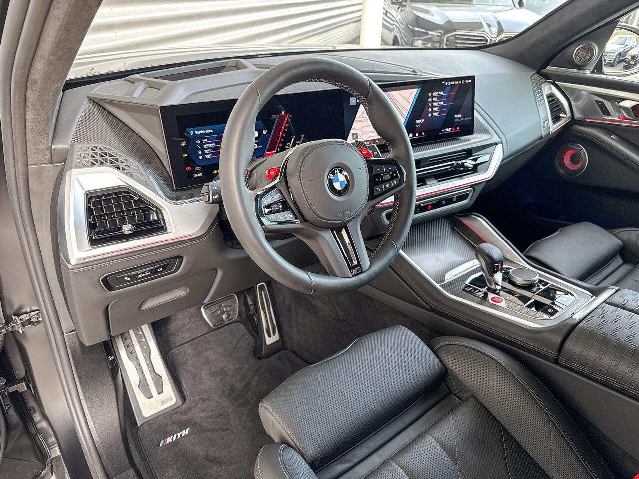 BMW XM Label by Kith | Trekhaak