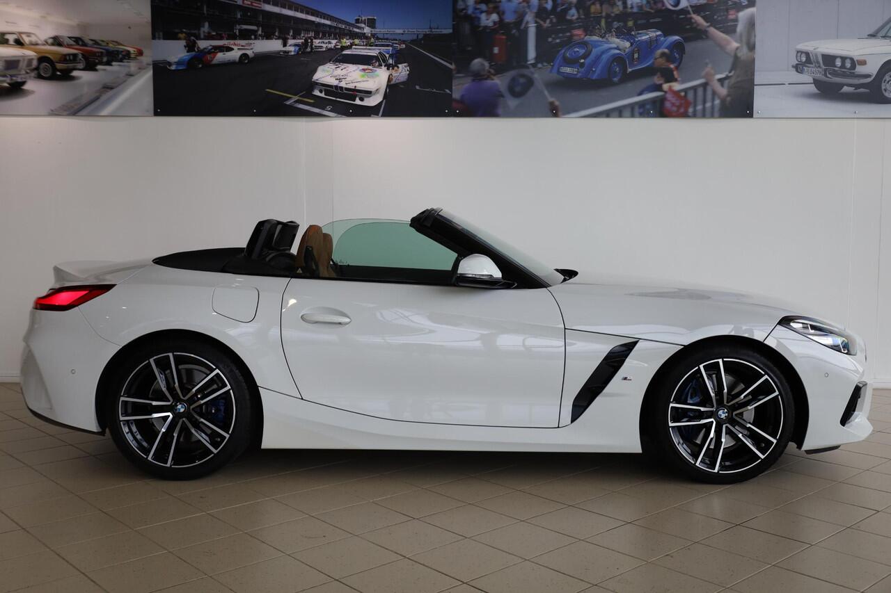 BMW Z4 Roadster sDrive20i High Executive | M Sport | Parking Pack | Comfort Access | Adaptieve LED koplampen