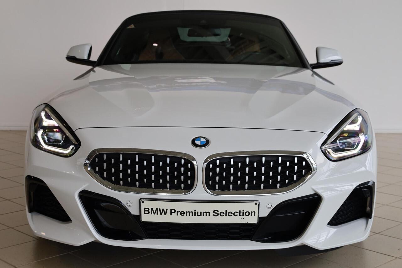 BMW Z4 Roadster sDrive20i High Executive | M Sport | Parking Pack | Comfort Access | Adaptieve LED koplampen
