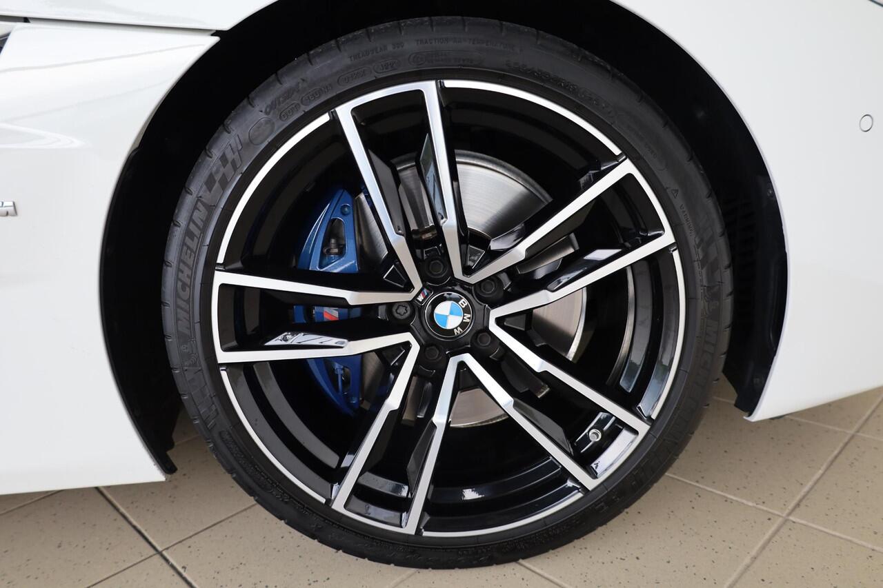 BMW Z4 Roadster sDrive20i High Executive | M Sport | Parking Pack | Comfort Access | Adaptieve LED koplampen