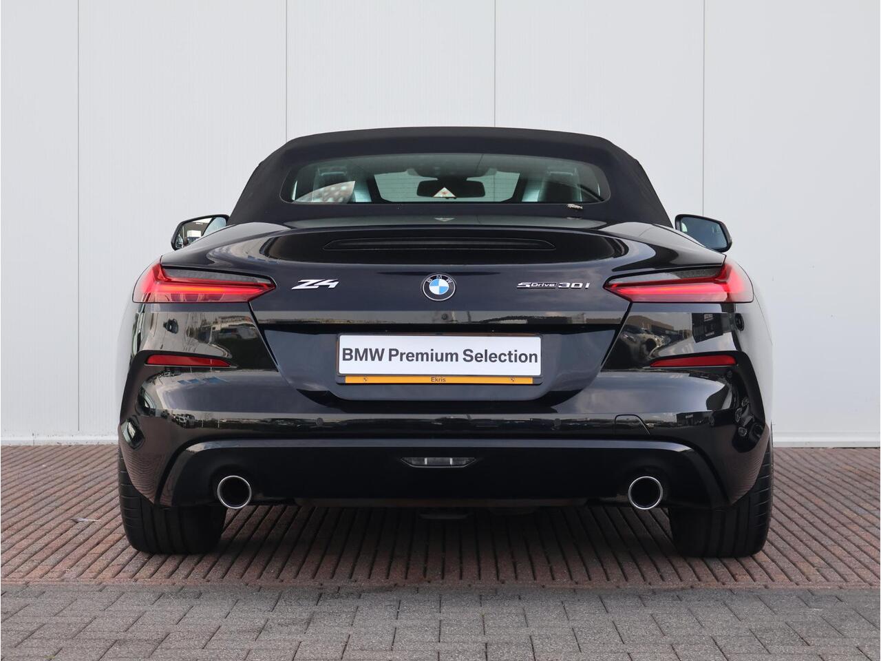 BMW Z4 Roadster sDrive30i High Executive Comfort Access/ Stoelverwarming/ Head-Up/ HiFi/ M Sportstoelen