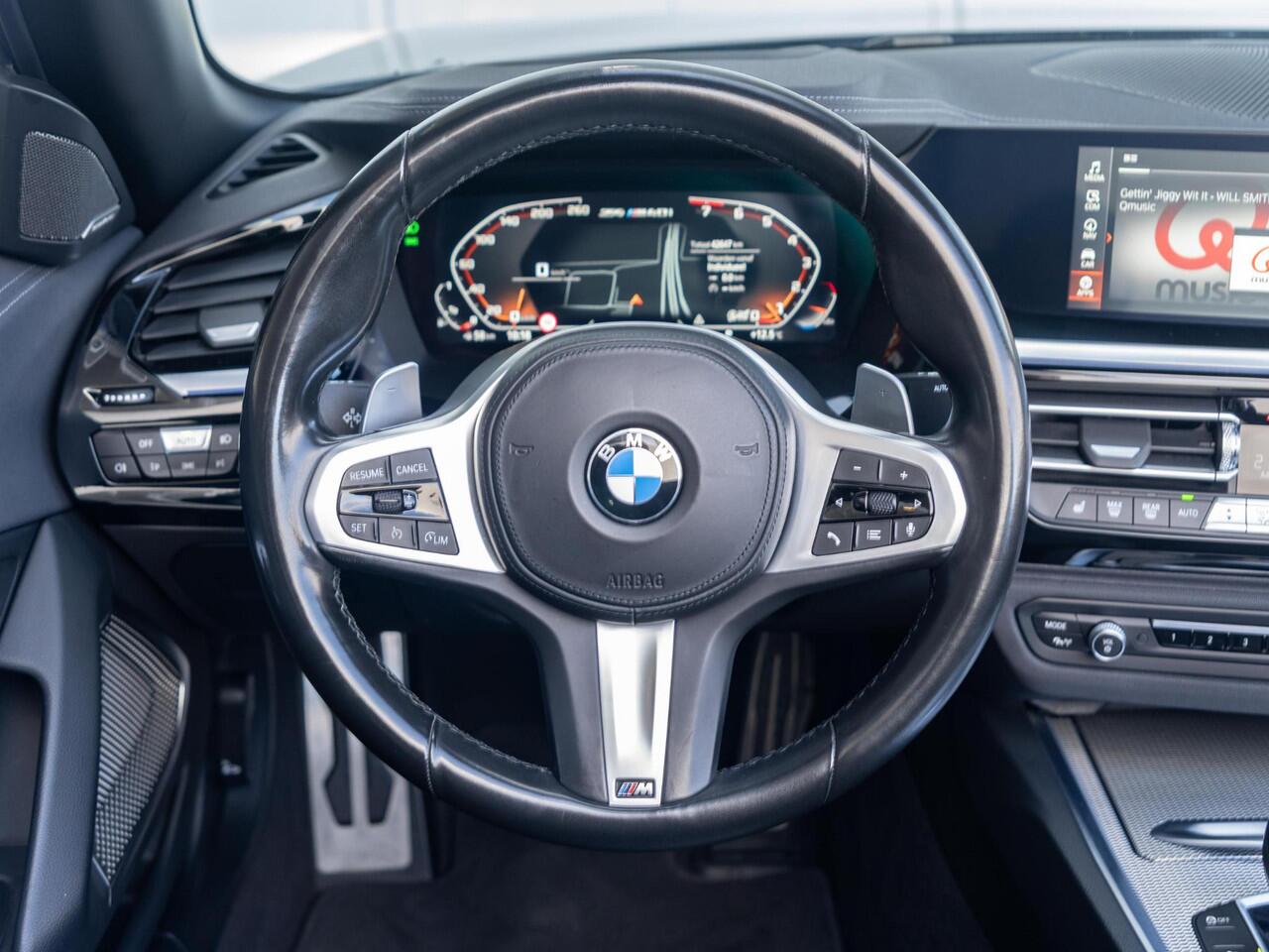 BMW Z4 Roadster M40i | Innovationspakket | Comfort Access | Achteruitrijcamera | Stoelverwarming | Head-Up Display | Harman Kardon | 19''