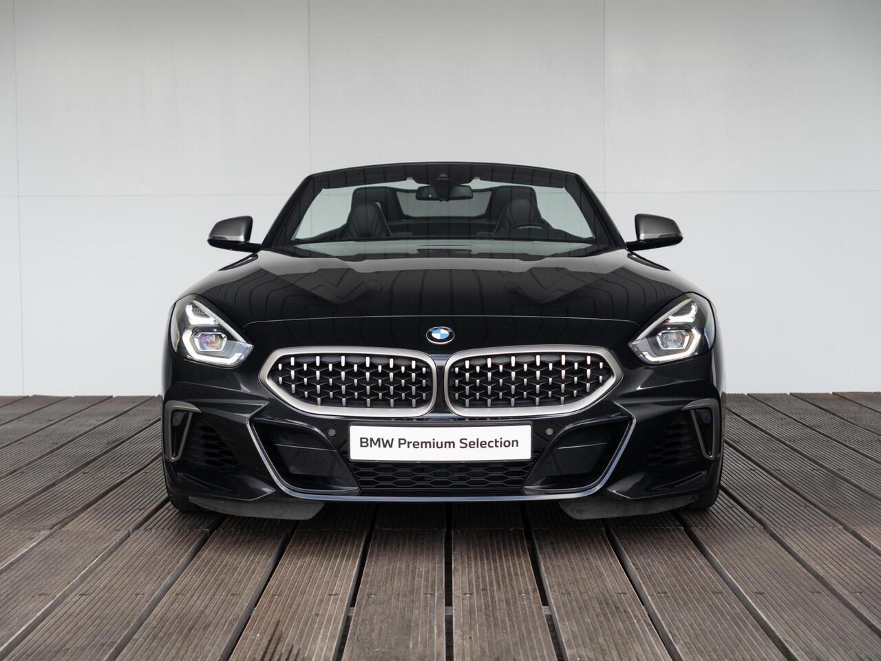 BMW Z4 Roadster M40i | Innovationspakket | Comfort Access | Achteruitrijcamera | Stoelverwarming | Head-Up Display | Harman Kardon | 19''