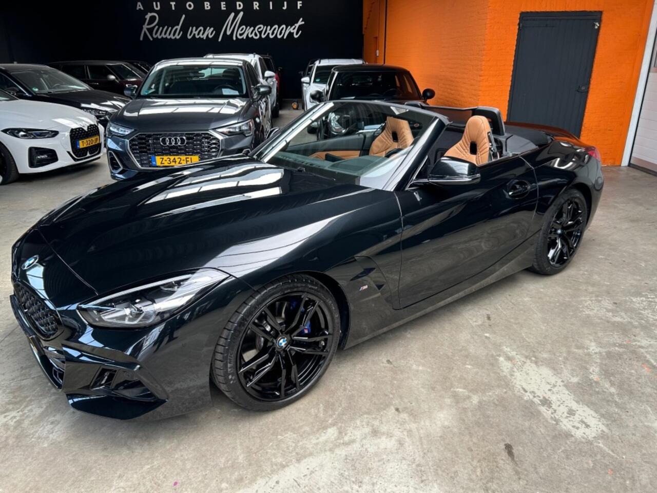 BMW Z4 SDRIVE20I M-Pakket High EX / 19Inch / Head-Up / Black