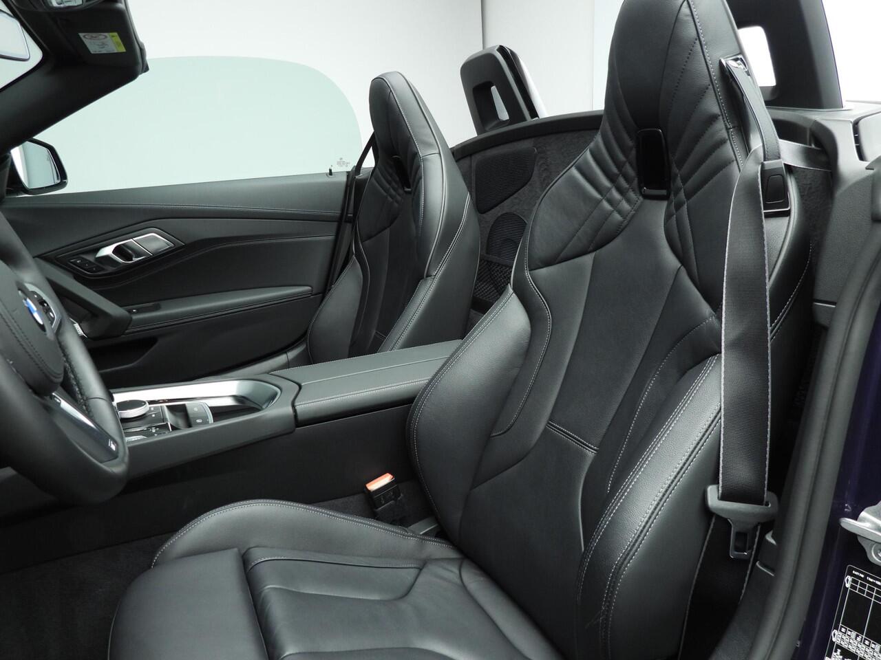 BMW Z4 Roadster sDrive20i | M-Sportpakket | LED | Leder | HUD | Stoelverwarming | Active cruise | Keyles go | DAB | Harman-kardon sound | Alu 18 inch