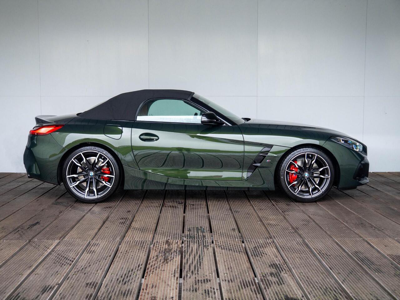 BMW Z4 Roadster M40i | Pure Impulse | High Executive | Parking Pack | Safety Pack