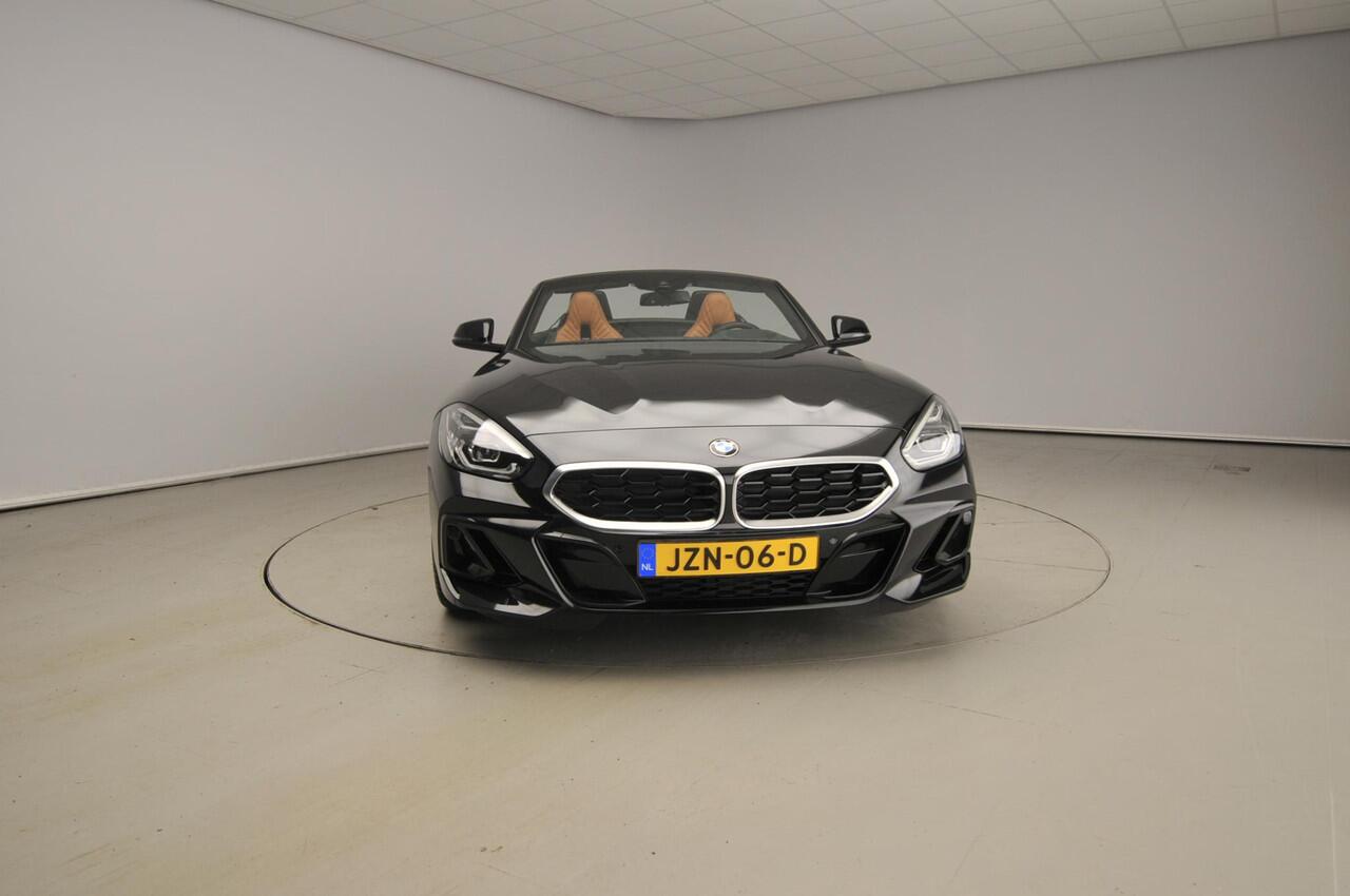 BMW Z4 Roadster sDrive30i | M-Sportpakket | LED | Leder | HUD | Active cruise | Elektr. zetels | Windscherm | M-Zetels | Keyles go | DAB | Hifi speakers | Alu 19 inch