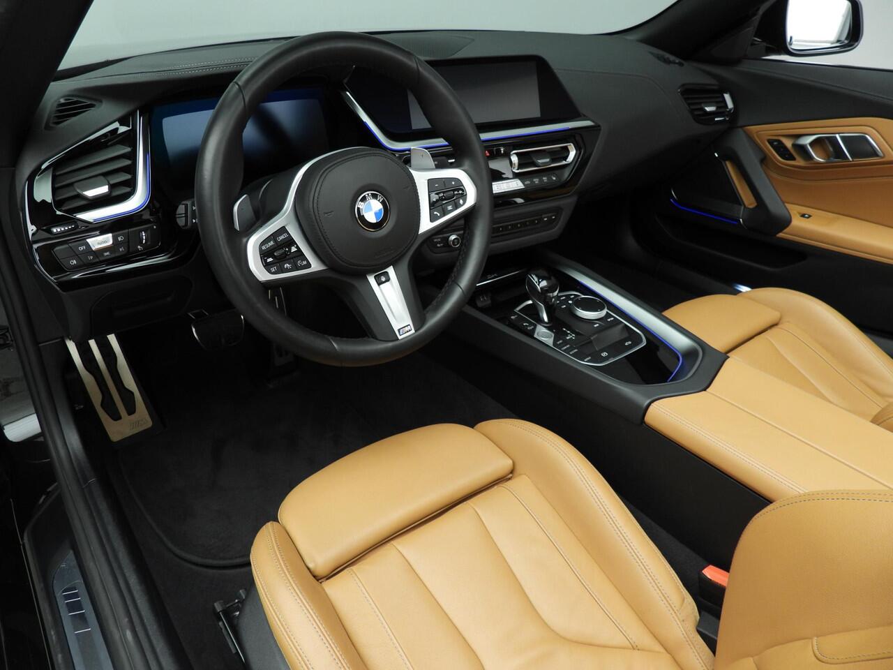 BMW Z4 Roadster sDrive30i | M-Sportpakket | LED | Leder | HUD | Active cruise | Elektr. zetels | Windscherm | M-Zetels | Keyles go | DAB | Hifi speakers | Alu 19 inch