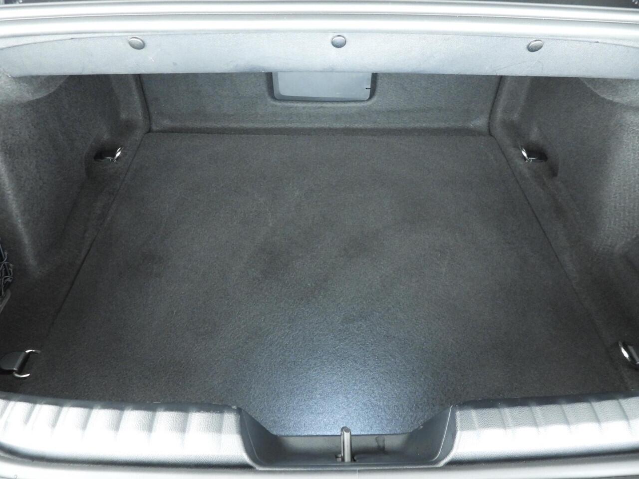 BMW Z4 Roadster sDrive30i | M-Sportpakket | LED | Leder | HUD | Active cruise | Elektr. zetels | Windscherm | M-Zetels | Keyles go | DAB | Hifi speakers | Alu 19 inch