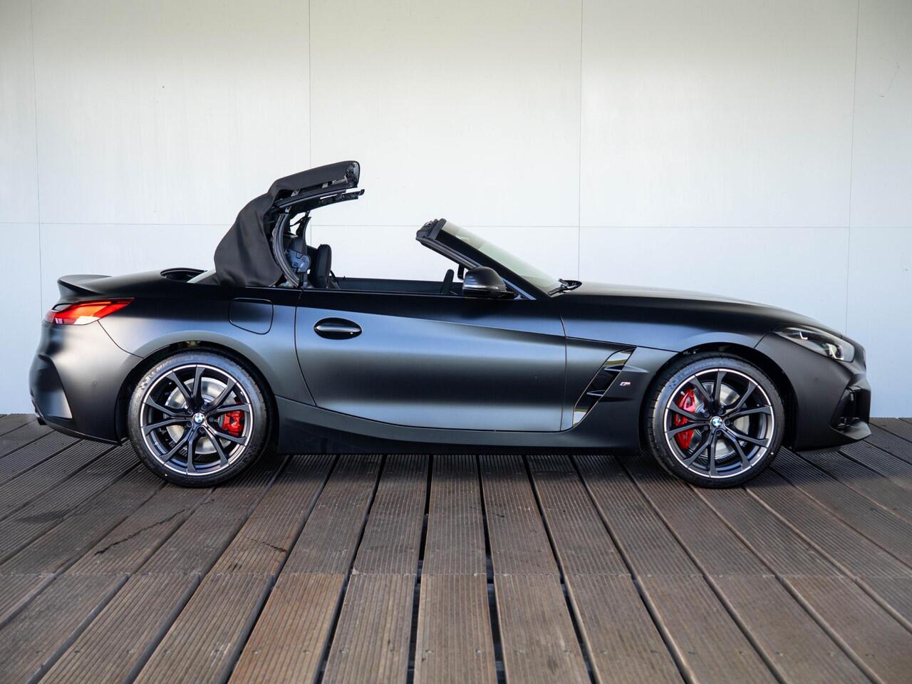 BMW Z4 Roadster sDrive20i | Final Edition | Safety Pack | Head-up Display | Harman Kardon