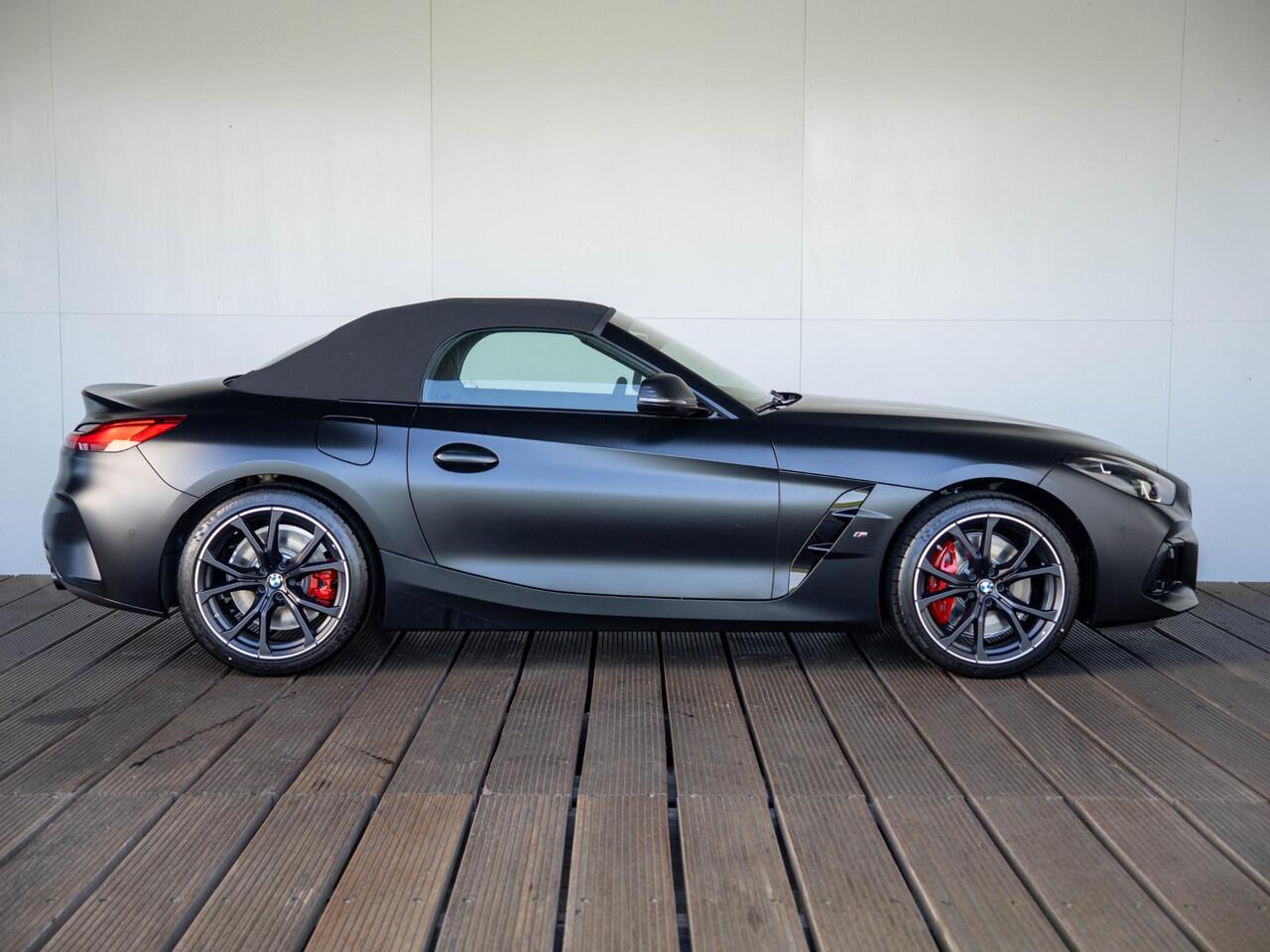 BMW Z4 Roadster sDrive20i | Final Edition | Safety Pack | Head-up Display | Harman Kardon