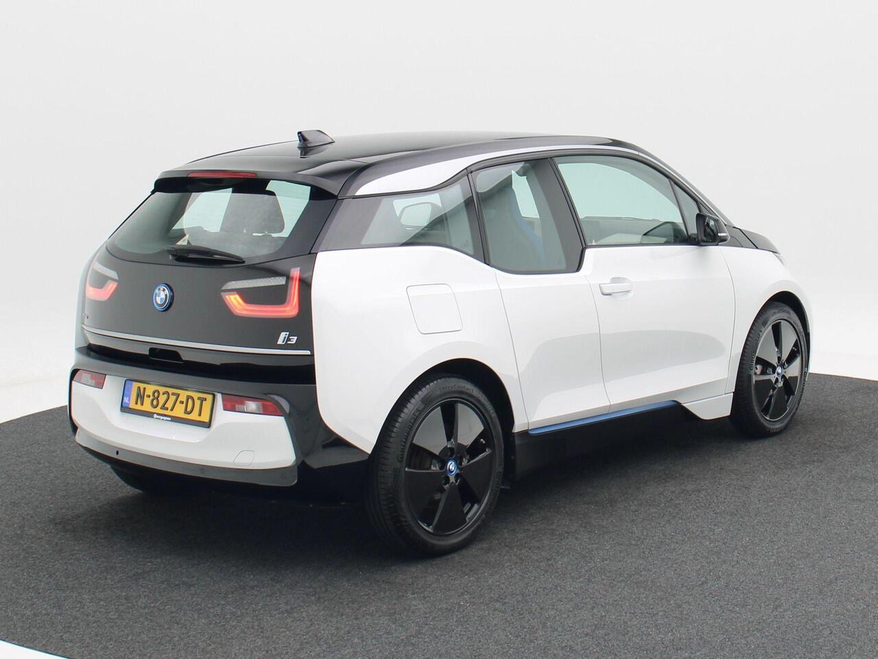 BMW i3 33 kWh 170 Pk Automaat | Warmtepomp | Stoelverwarming | Virtual Cockpit | 19 Inch | Bluetooth | Cruise Control | 36.948 Km