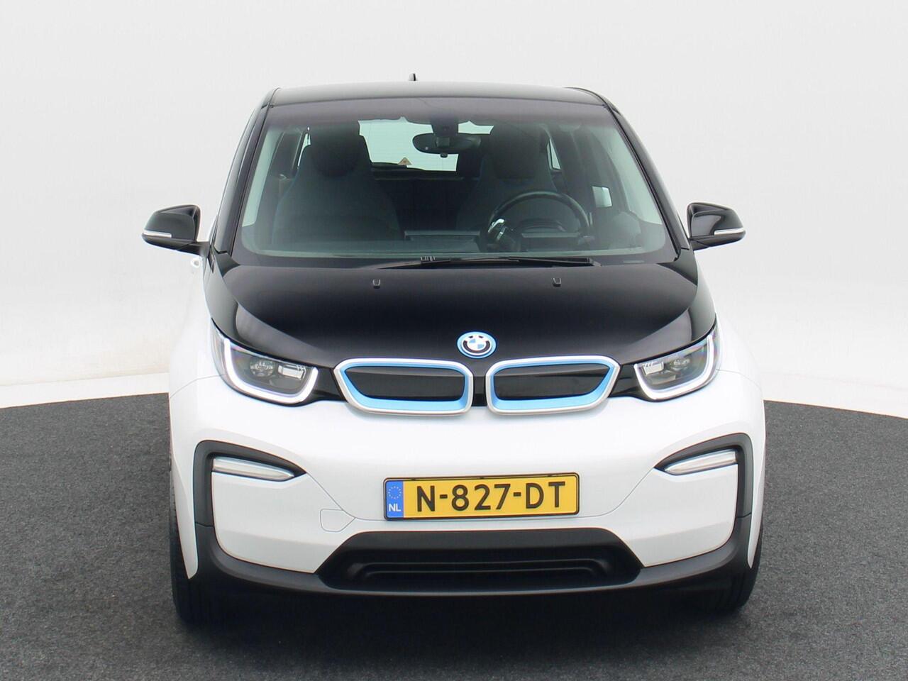 BMW i3 33 kWh 170 Pk Automaat | Warmtepomp | Stoelverwarming | Virtual Cockpit | 19 Inch | Bluetooth | Cruise Control | 36.948 Km